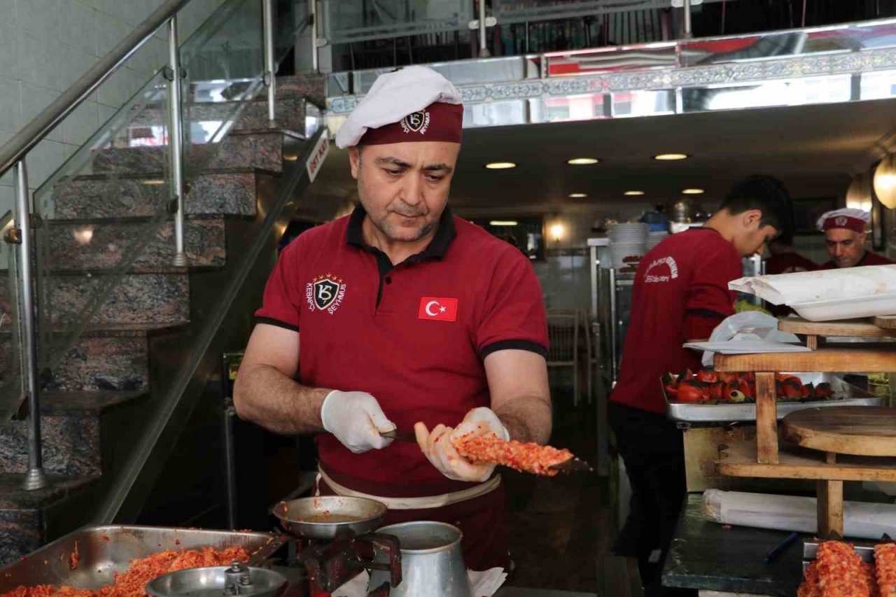 Şap hastalığı kısıtlaması kaldırıldı, et fiyatlarındaki yükseliş durdu