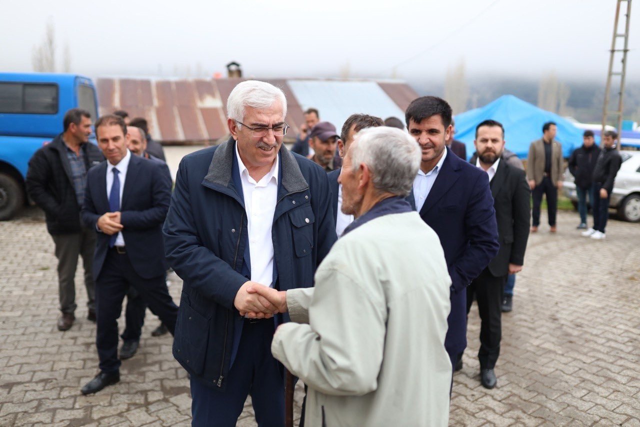 -Öz: “Sahadaki sevginin sorumluluğunu biliyoruz”