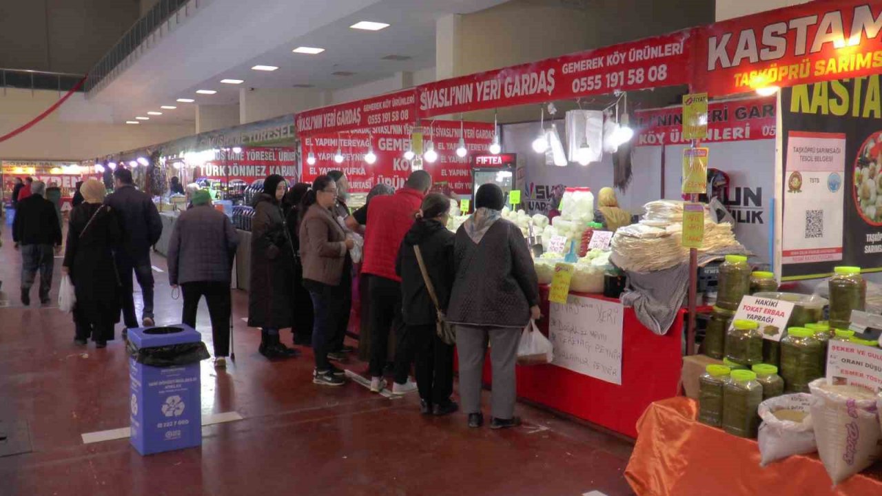 Kayseri Yöresel Ürünler ve Bahçe Botanik Fuarı ziyaretçilerini ağırlamaya devam ediyor