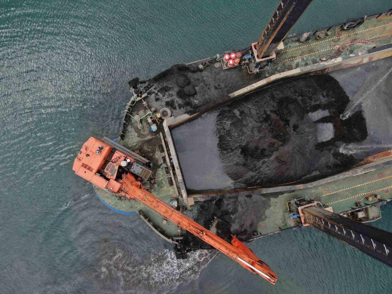 Balıkçı tekneleri limanlarına artık daha rahat girip çıkabilecek