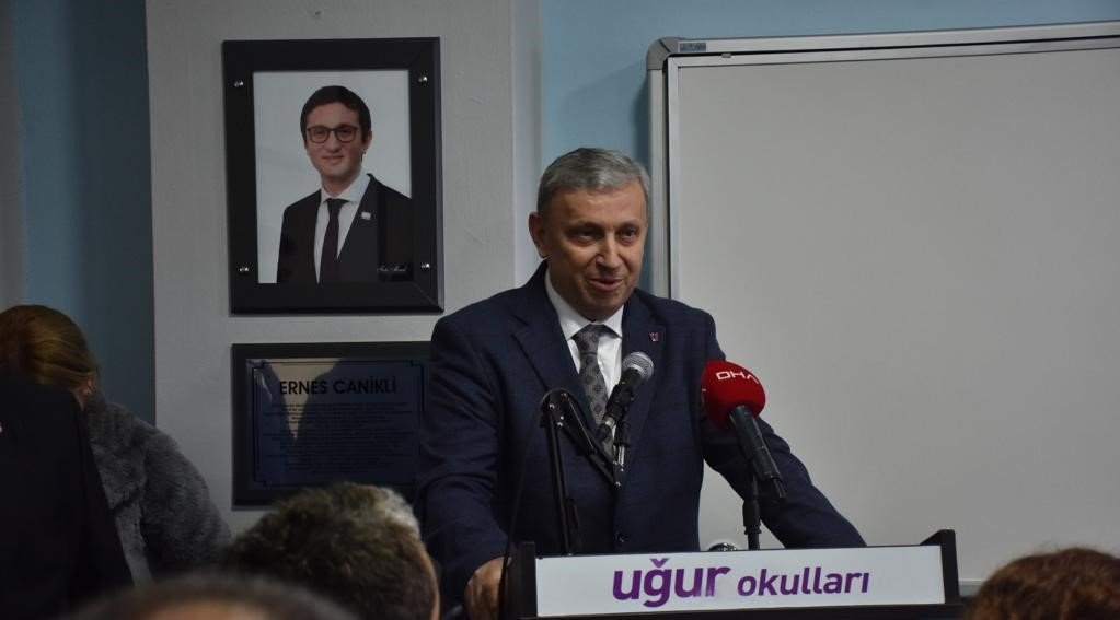 Eğitim hayatına başladığı okulda anısı yaşayacak