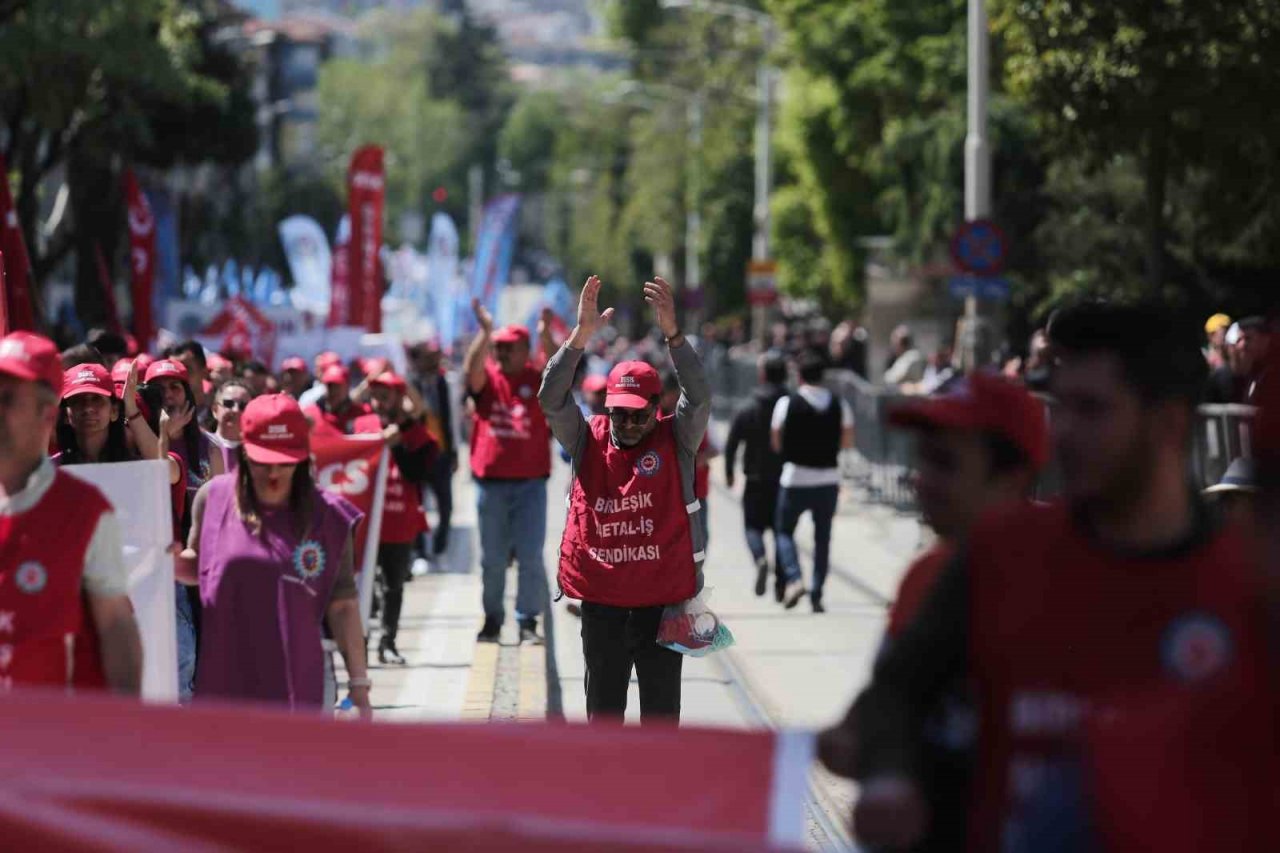 Bursa’da 1 Mayıs coşkusu