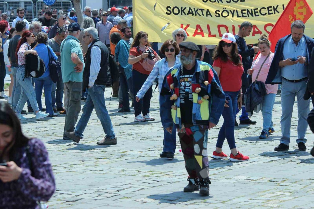 1 Mayıs, İzmir’de coşkuyla kutlandı