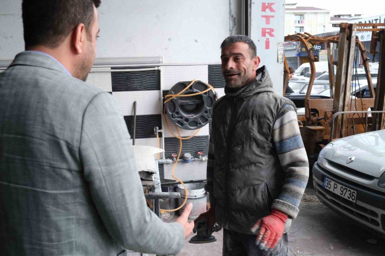 AK Parti İstanbul Milletvekili adayı Ramazan Arkan 1 Mayıs’ta işçiler ile buluştu