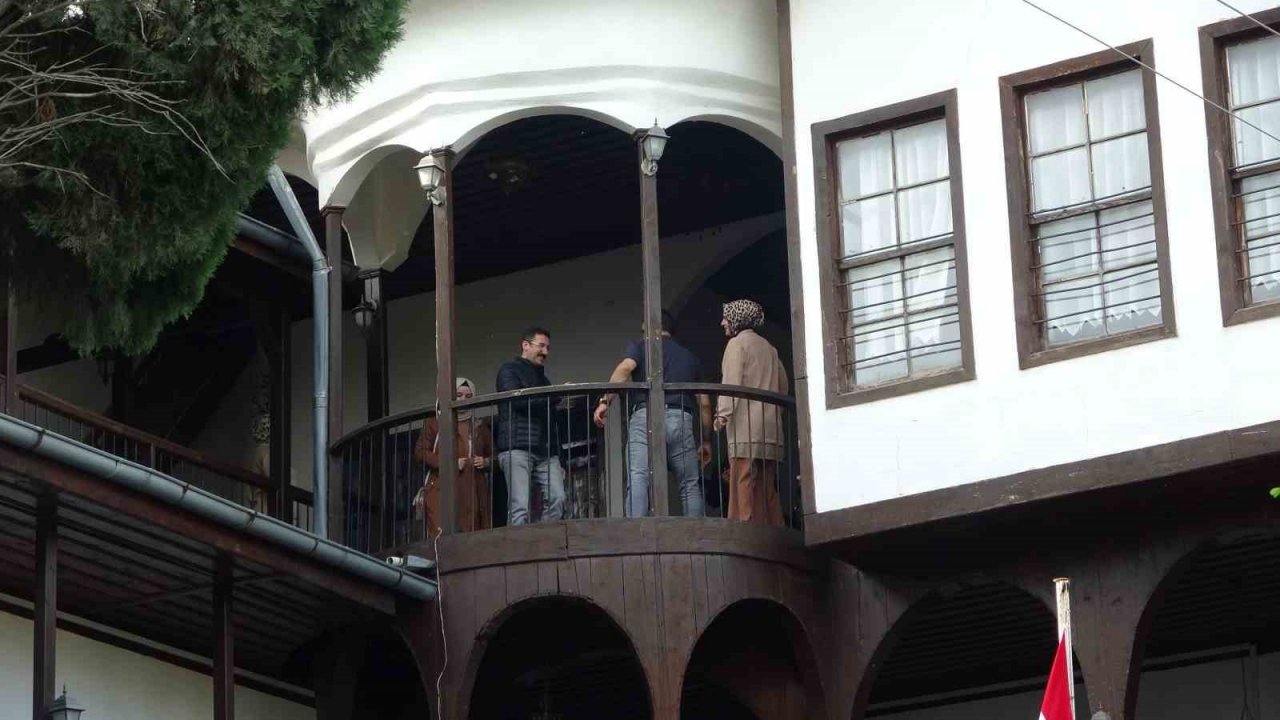 Tarih ve doğa zengini Kozan’a tatilde ziyaretçi akını