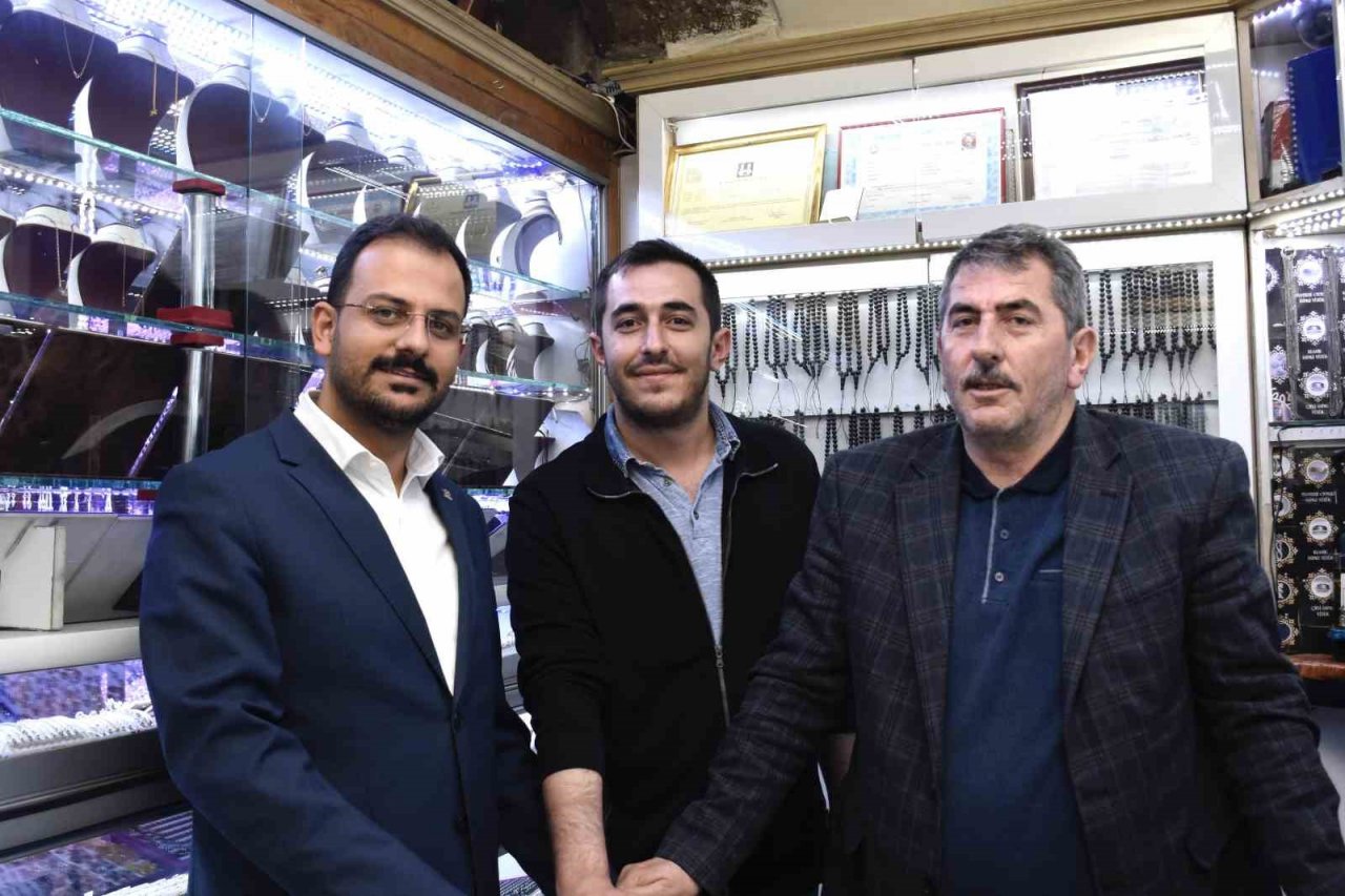 Kocaaliler; Gençler liderimiz Erdoğan’ın yanında