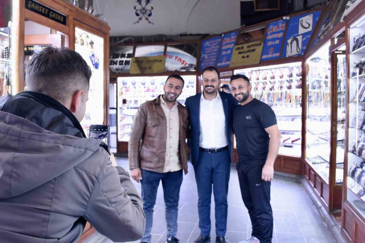 Kocaaliler; Gençler liderimiz Erdoğan’ın yanında