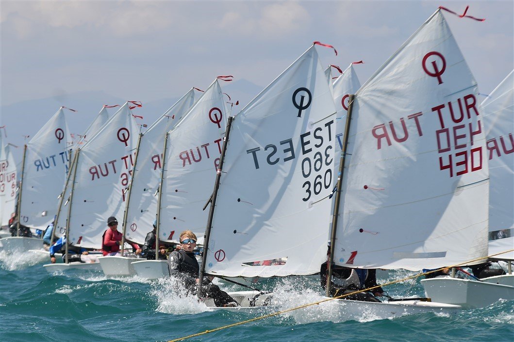 Ayvalık’ta TYF Yelken Ligi 2. Ayak Optimist Yarışmaları sona erdi