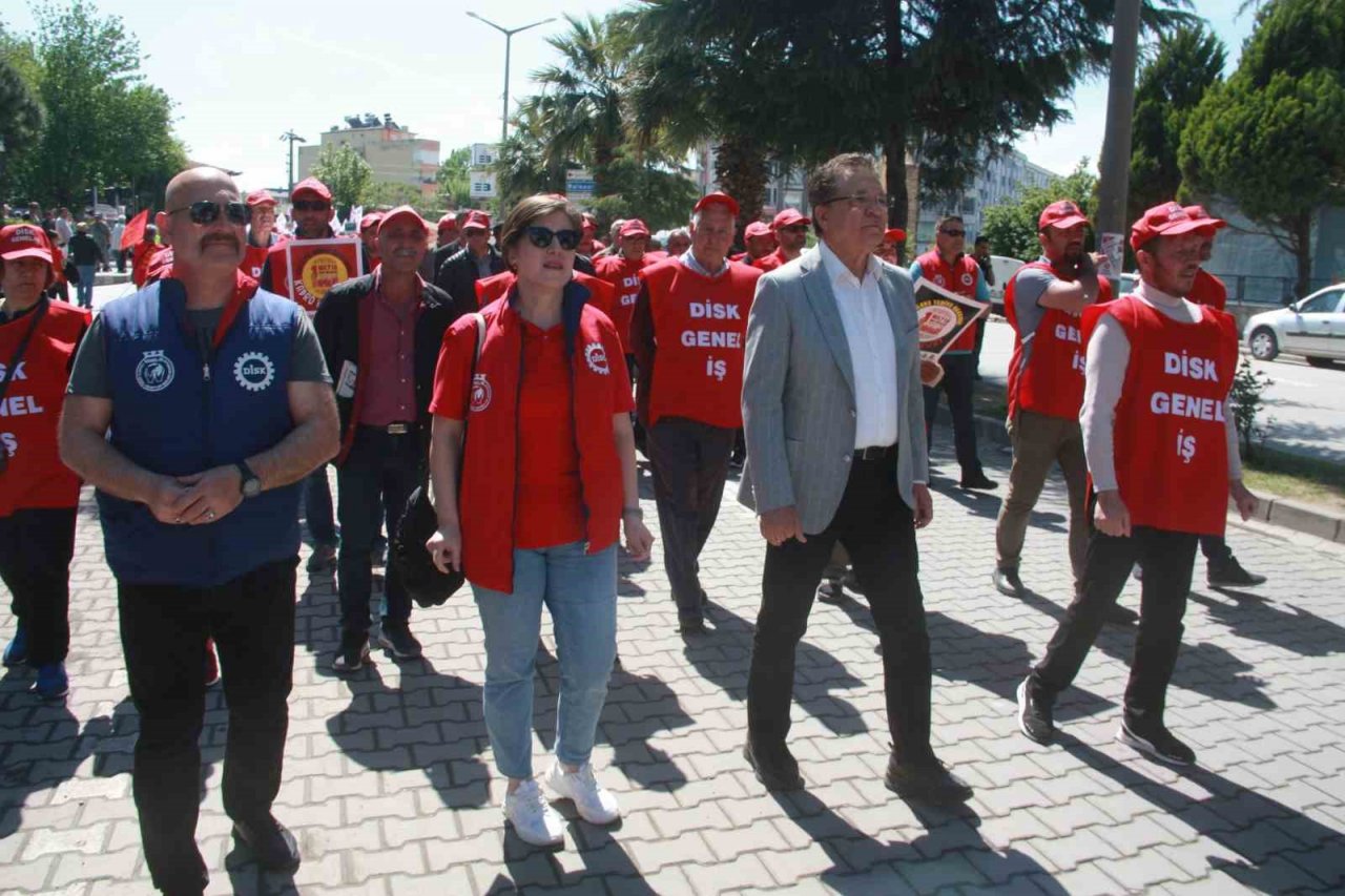 1 Mayıs Edremit’te kutlandı