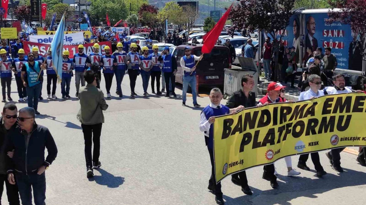 Bandırma’da 1 Mayıs Coşkusu