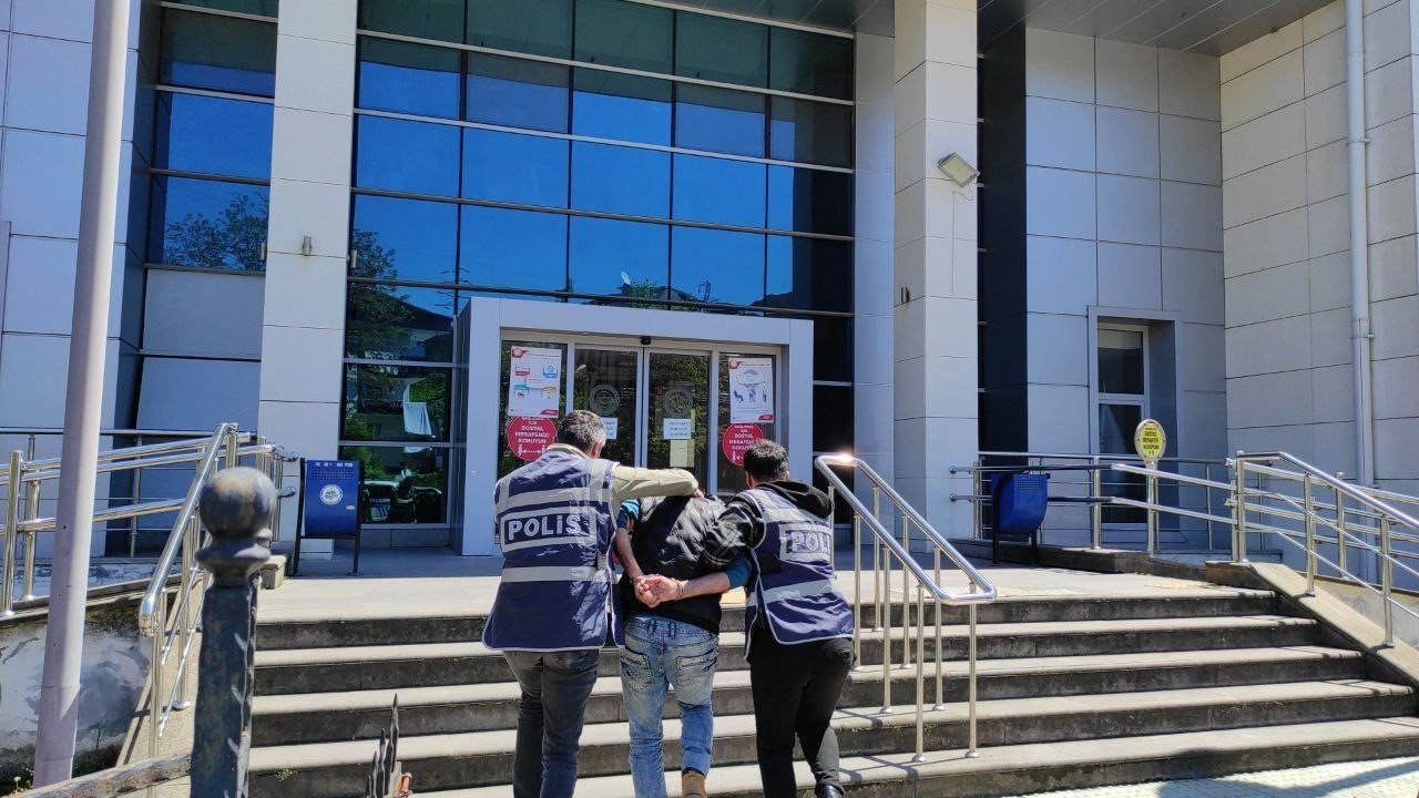 Katil zanlısı adliyede