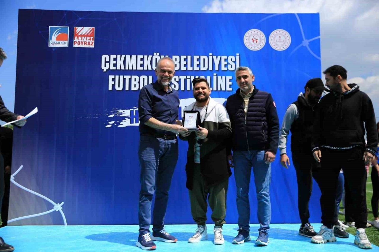 Çekmeköy’de minikler için dev futbol organizasyonu