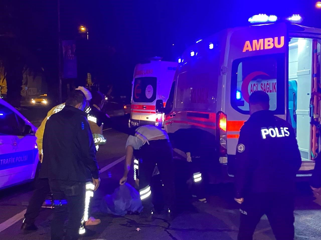 Fatih’te otomobilin çarptığı yaya hayatını kaybetti