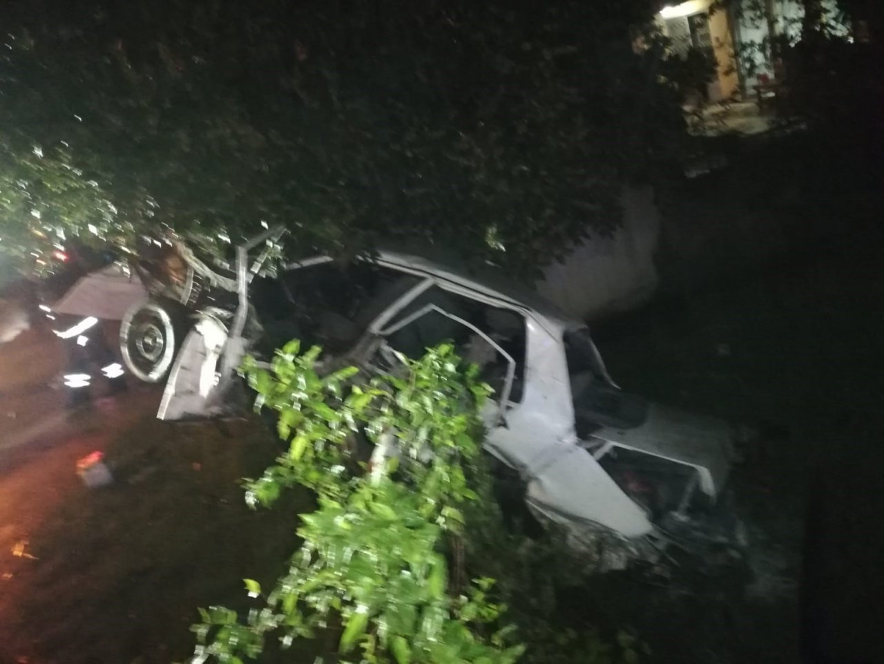 Ordu’da otomobil ağaca çarptı: 1 ölü