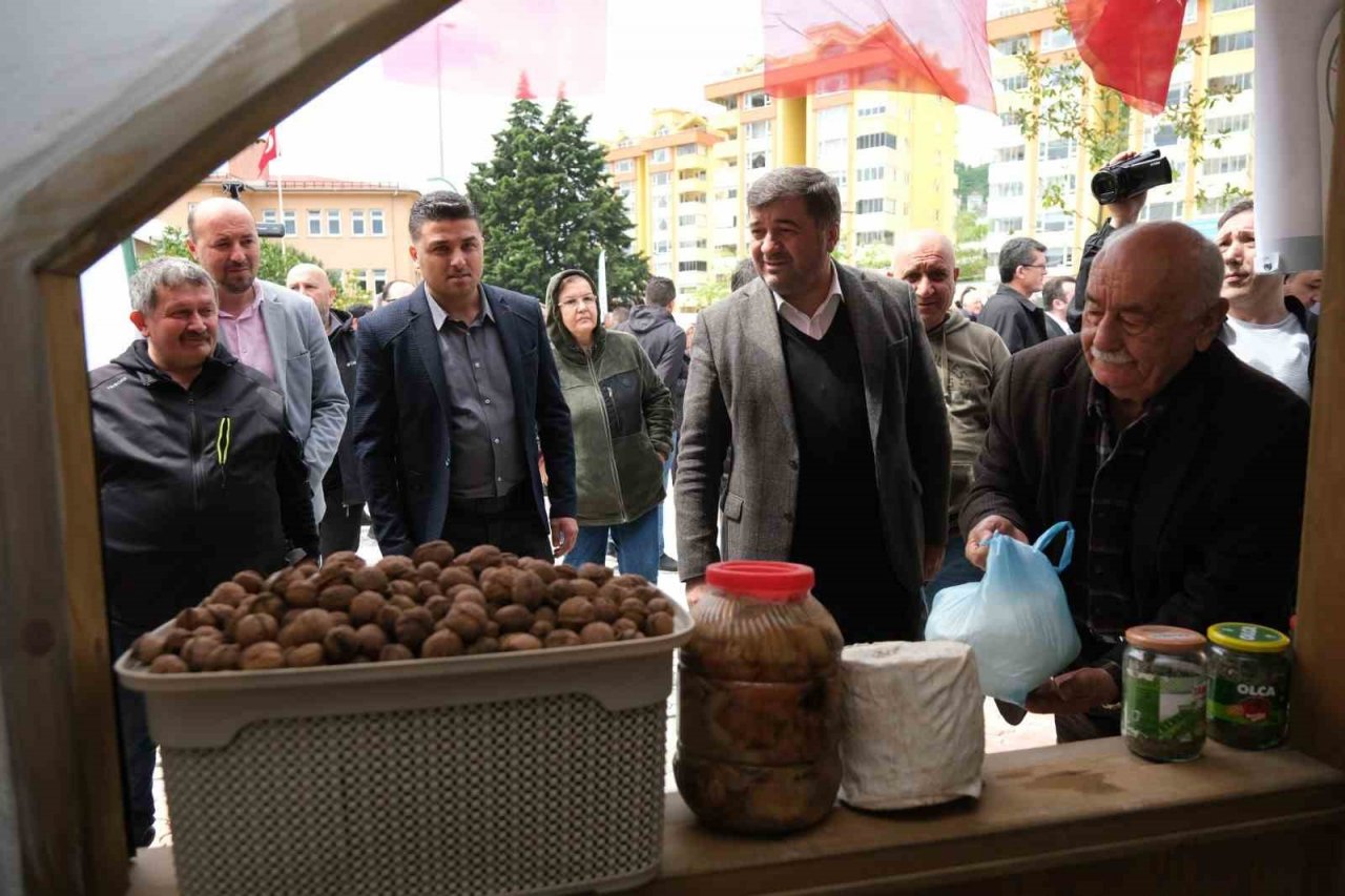 Giresun Belediyesi’nden üreten kadınlar için yöresel pazar hizmeti