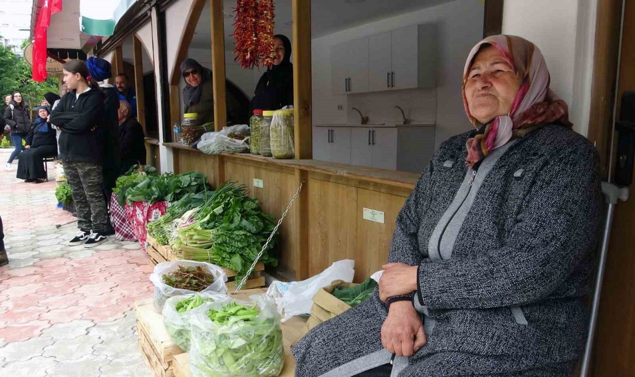 Giresun Belediyesi’nden üreten kadınlar için yöresel pazar hizmeti