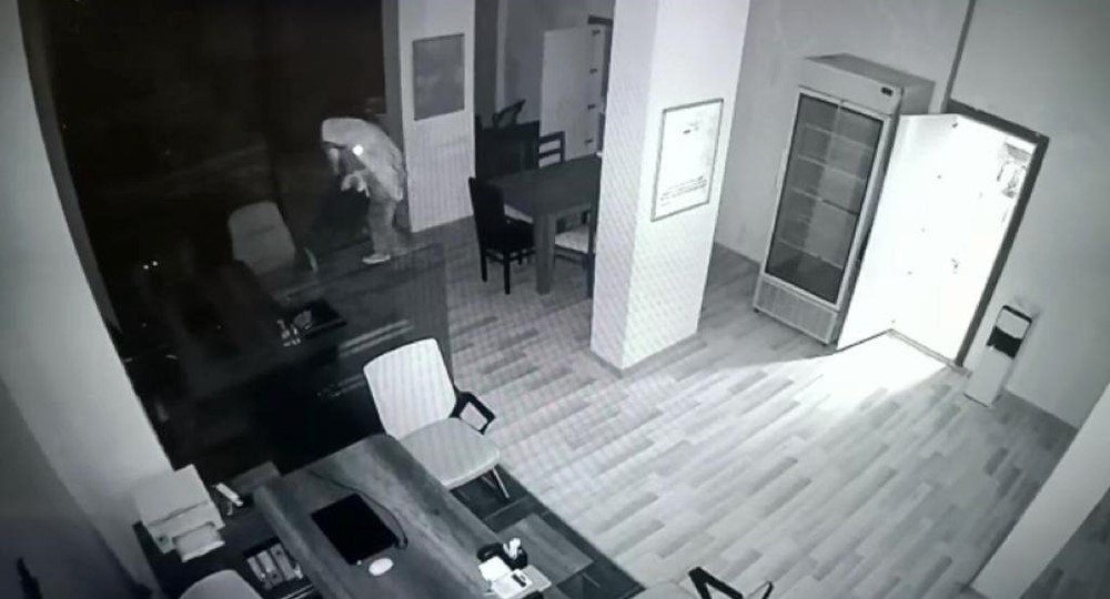 Diyarbakır’da depremzedelerin evine dadanan 10 zanlı tutuklandı