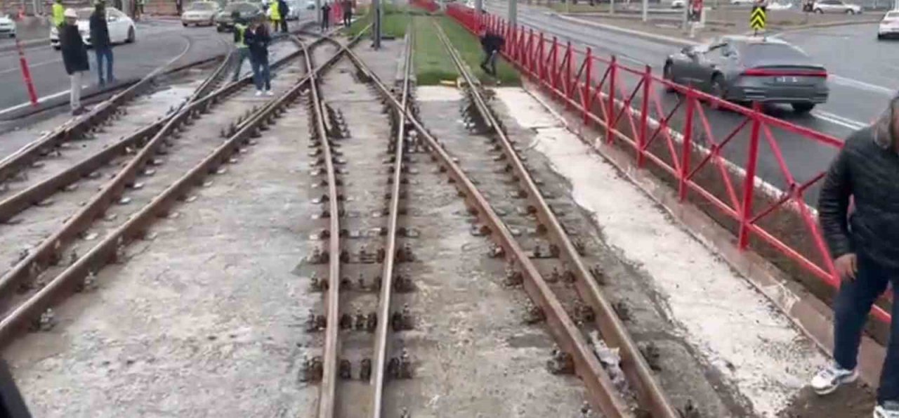 Başkan Büyükkılıç söz verdi, yeni hattın test sürüşleri başladı