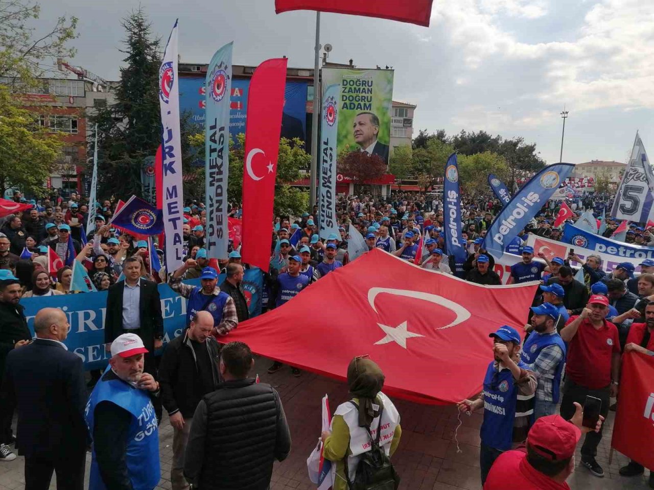 Gebze’de 1 Mayıs coşkuyla kutlandı