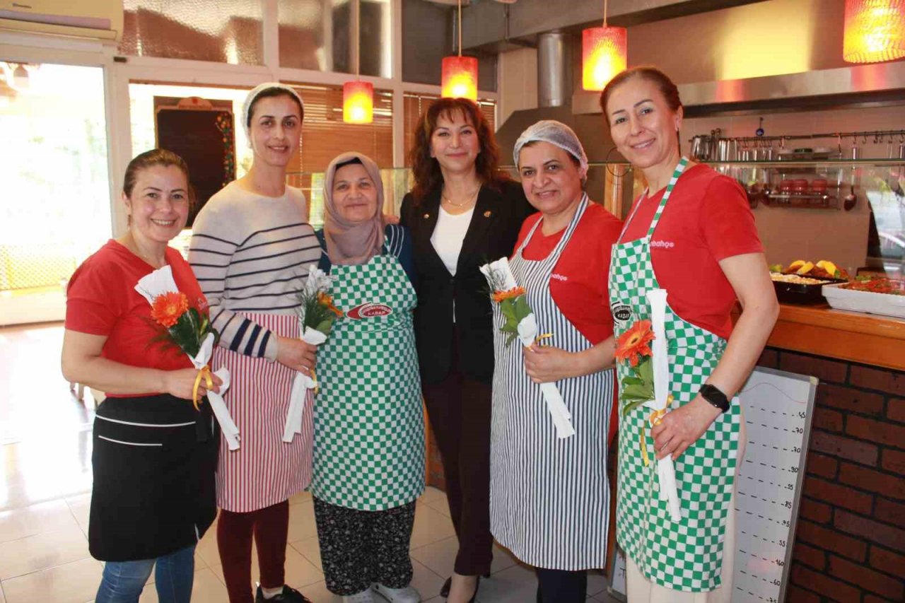 Muğla Ticaret Odası Üyesi Aras kadın çalışanlarla buluştu