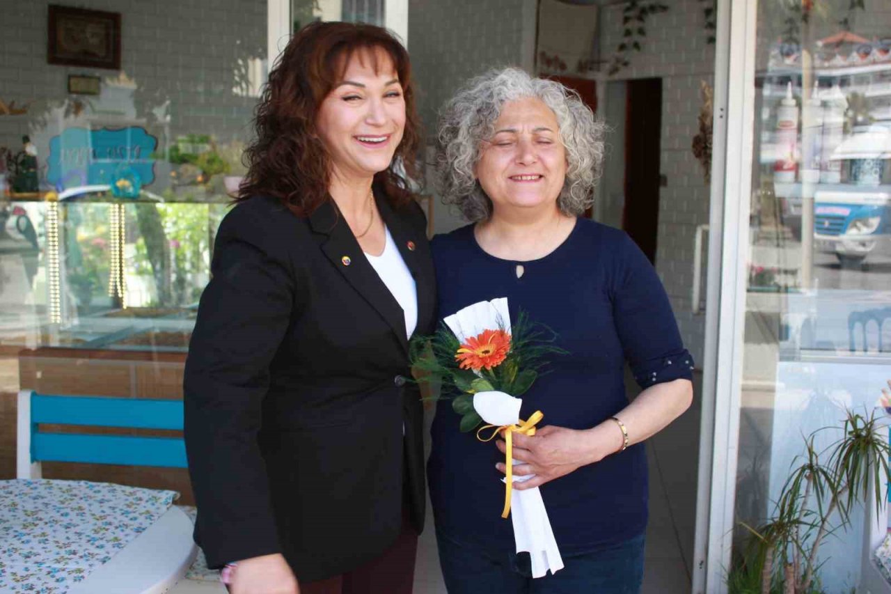 Muğla Ticaret Odası Üyesi Aras kadın çalışanlarla buluştu