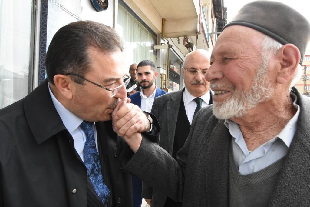 Altınok, muhtarlarla buluştu