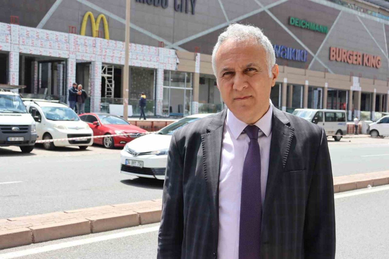 Kayseripark’ın kaçak inşaatında şok: Yangın çıkışlarını kapatmışlar