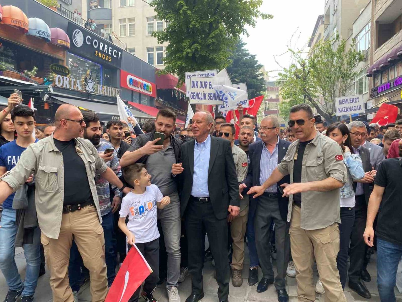 13. Cumhurbaşkanı Adayı Muharrem İnce, CHP’lilere çağrıda bulundu