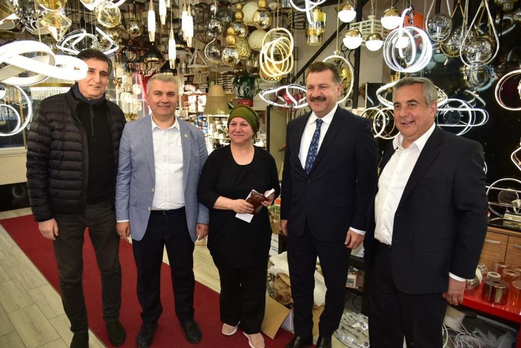 AK Parti Balıkesir’den Bandırma’da 9’da 9 tam saha çalışma