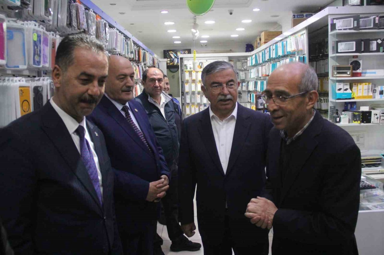 AK Parti Grup Başkanı Yılmaz: “Yanlış sollama hayat götürür, yanlış oylama zulme düşürür”