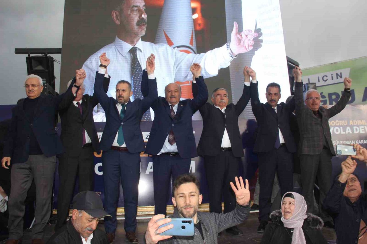 AK Parti Grup Başkanı Yılmaz: “Yanlış sollama hayat götürür, yanlış oylama zulme düşürür”