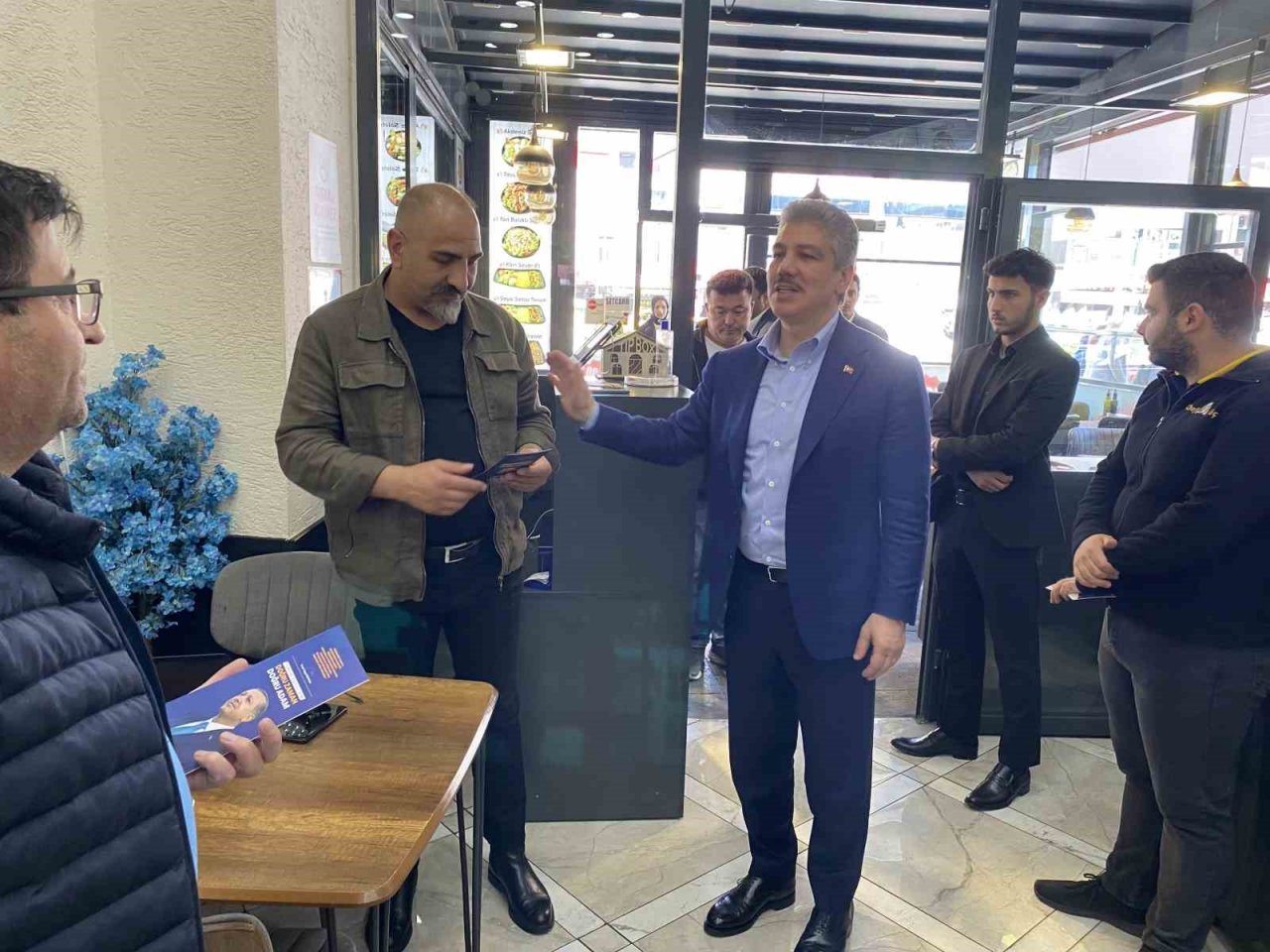 AK Parti İstanbul 3’üncü Bölge Milletvekili Adayı Yüksel, Esenyurtlu vatandaşlarla buluştu