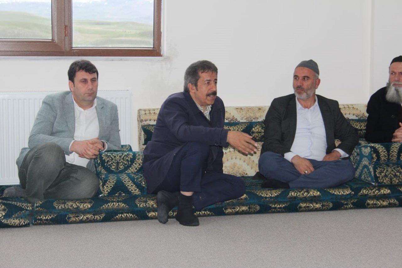 Fırat; AFAD yaraları sarmaya devam ediyor