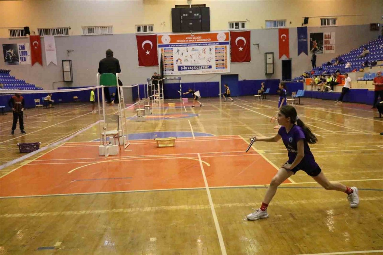 Aydın’da Badminton Grup Müsabakaları tamamlandı