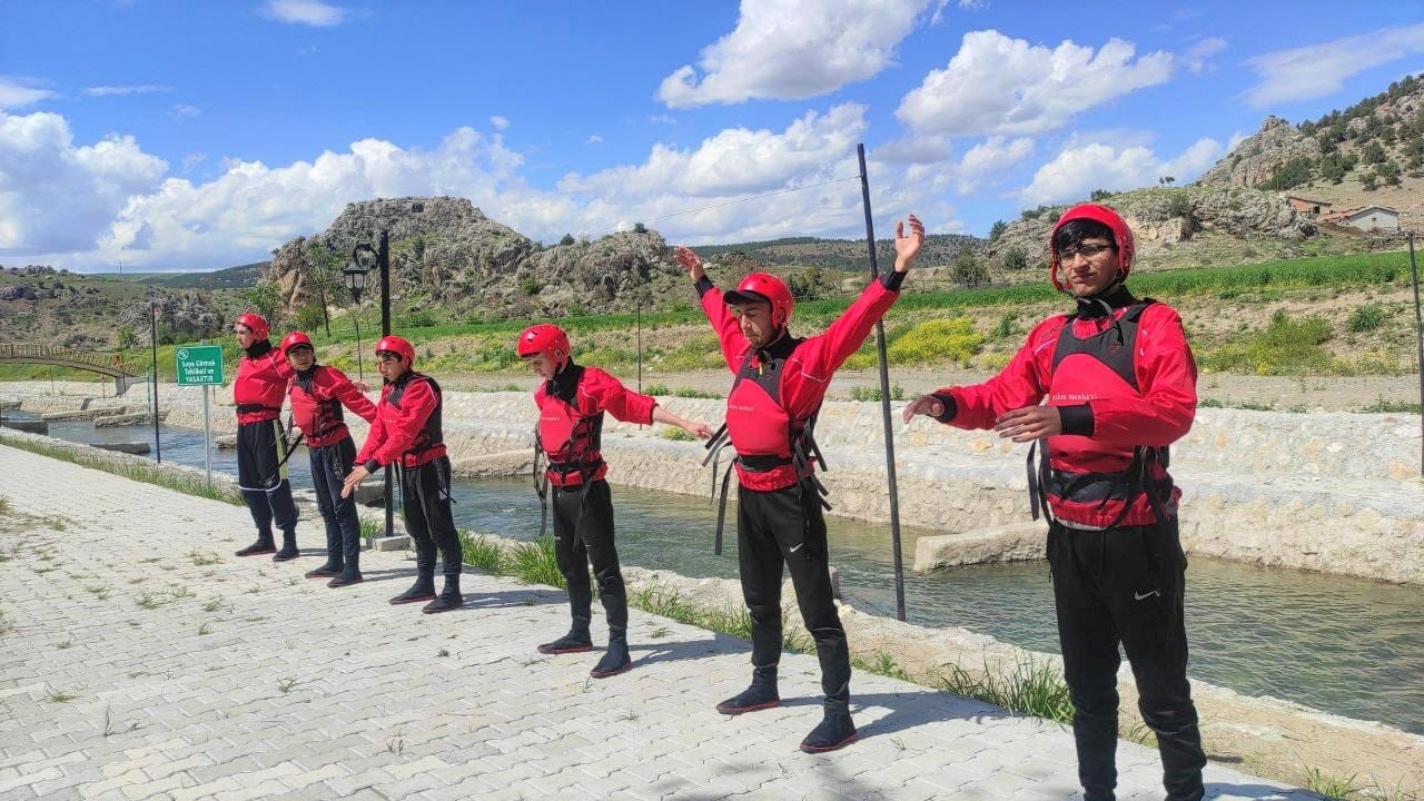 Yozgat’ın ilk ve tek rafting takımı Türkiye Şampiyonasına hazır