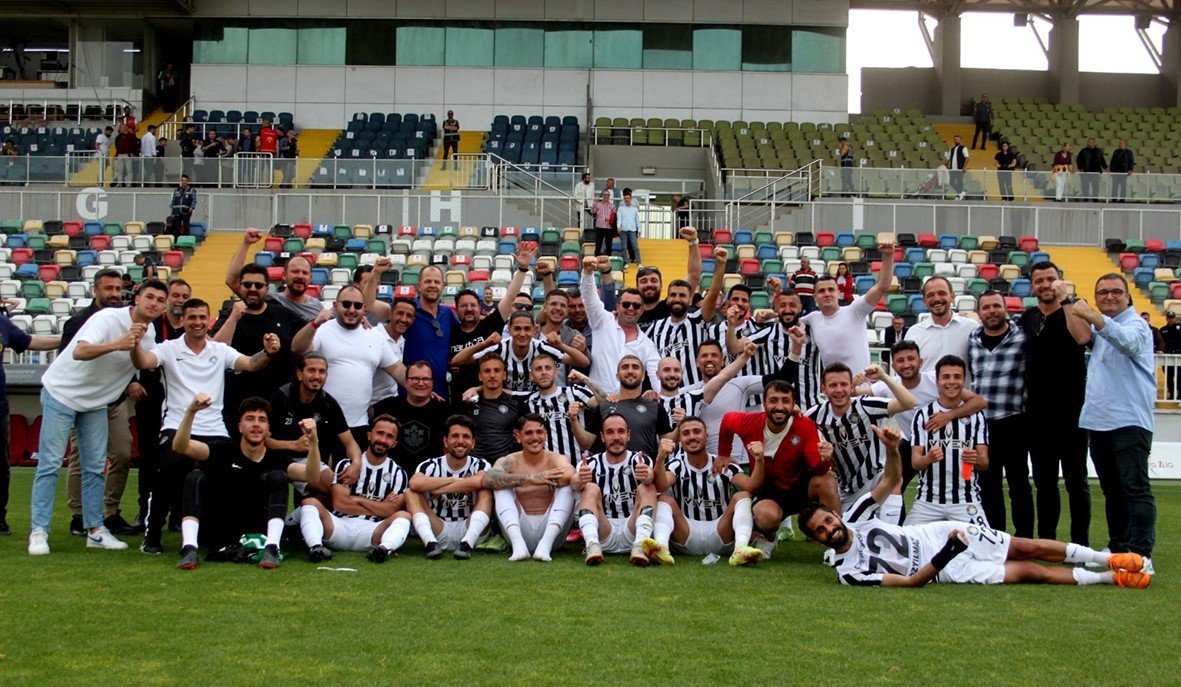 Çeşme yeni sezonda da 2 takımla BAL’da