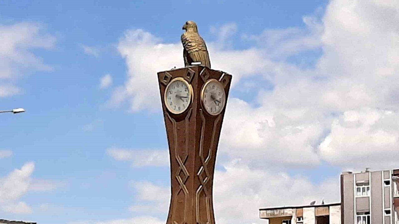 Depremin simgesi saat 4.17’de mi kalacak