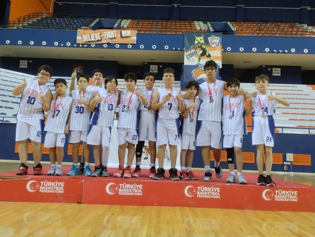 Gaziantep Kolej Vakfı Türkiye yarı finallerinde