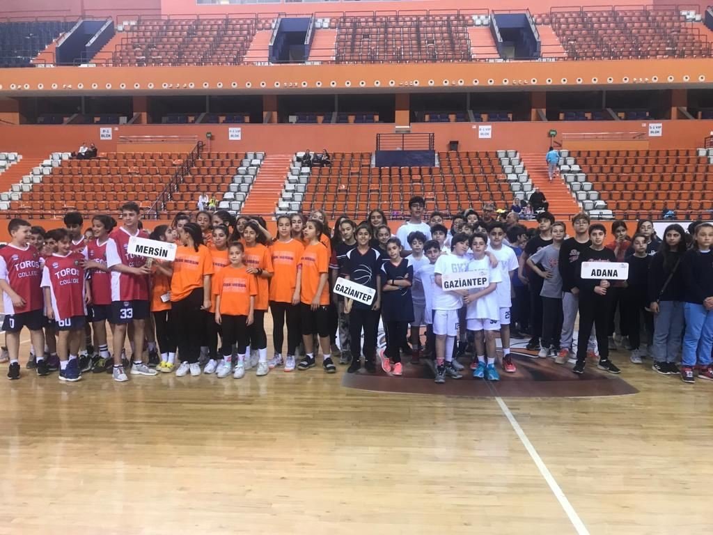 Gaziantep Kolej Vakfı Türkiye yarı finallerinde