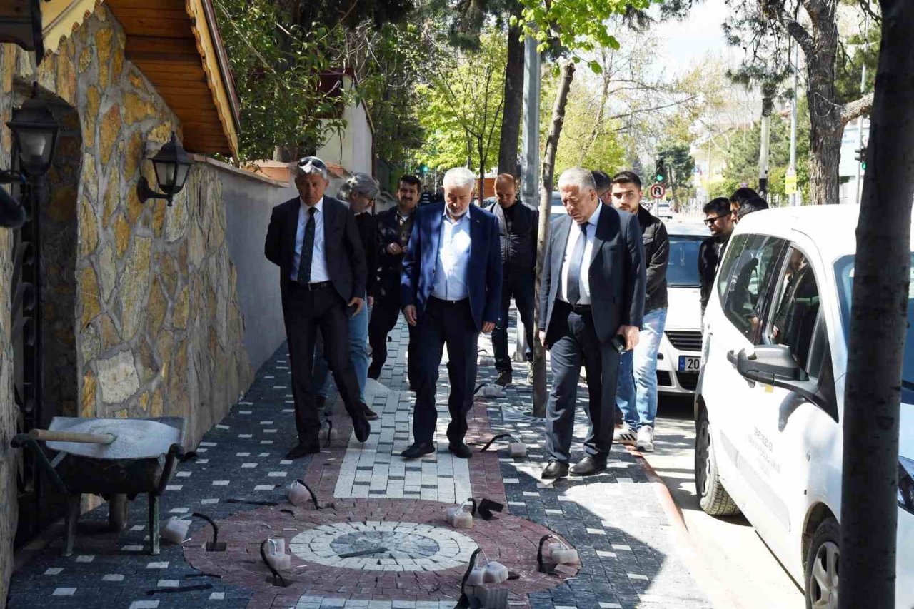 İstasyon Caddesi yenileniyor, kent estetiğine uygun hale getiriliyor