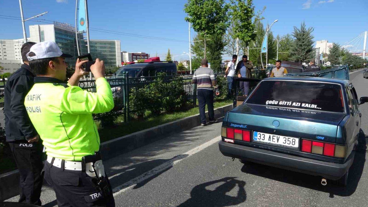 Malatya’da 5 araç birbirine girdi trafik kilitlendi
