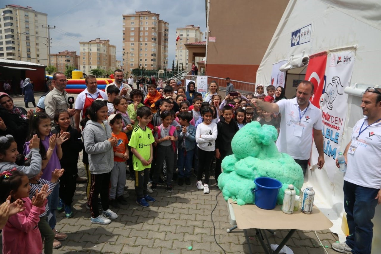 Kahramanmaraş’a İzmir’den "El Ele Bilim Projesi"