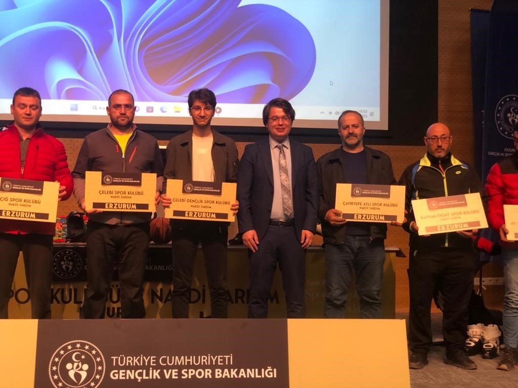 Erzurum’da amatör spor kulüplerine destek