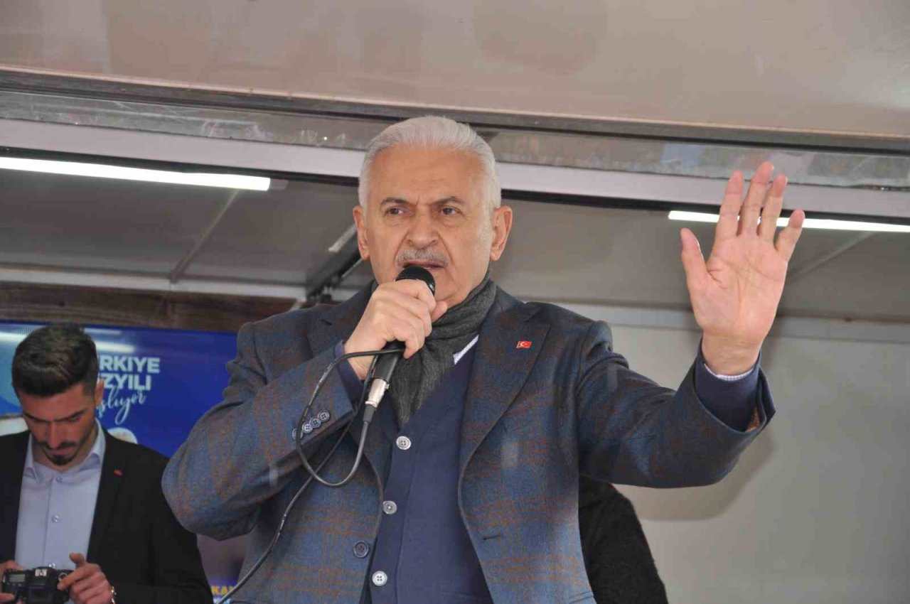 AK Parti Genel Başkan Vekili Yıldırım, Kars’ta konuştu
