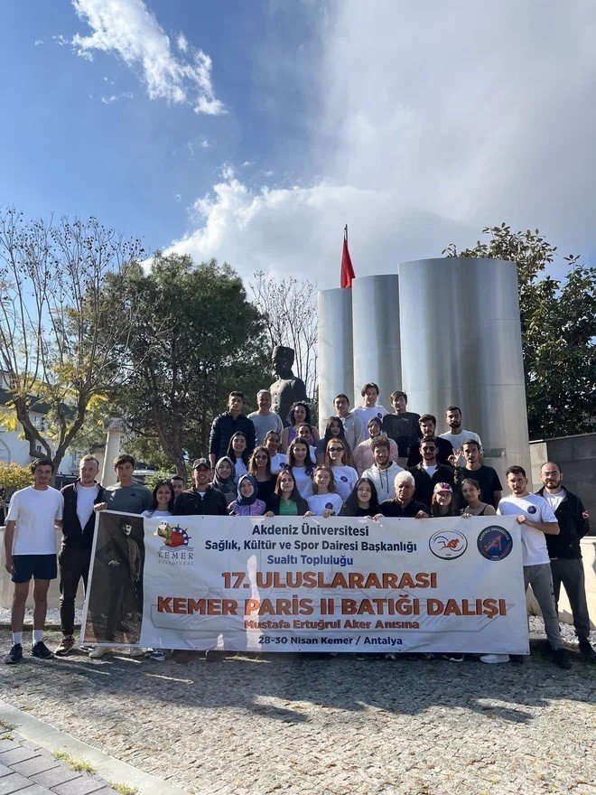 17. Uluslararası Kemer Paris 2 Batığı Dalış Etkinliği düzenlendi