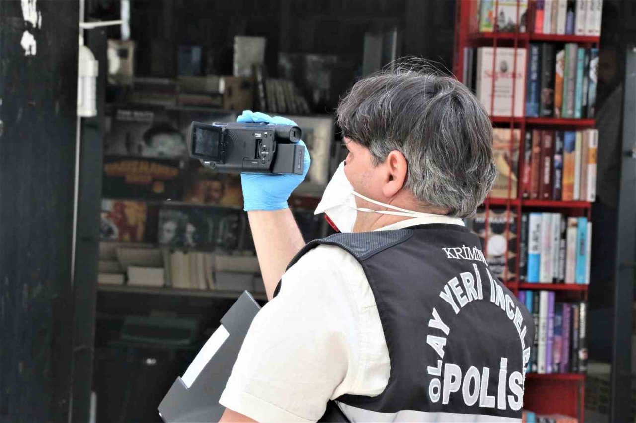 İş yerini açmak gelen kadının cansız bedeni bulundu, eşi gözyaşlarını tutamadı