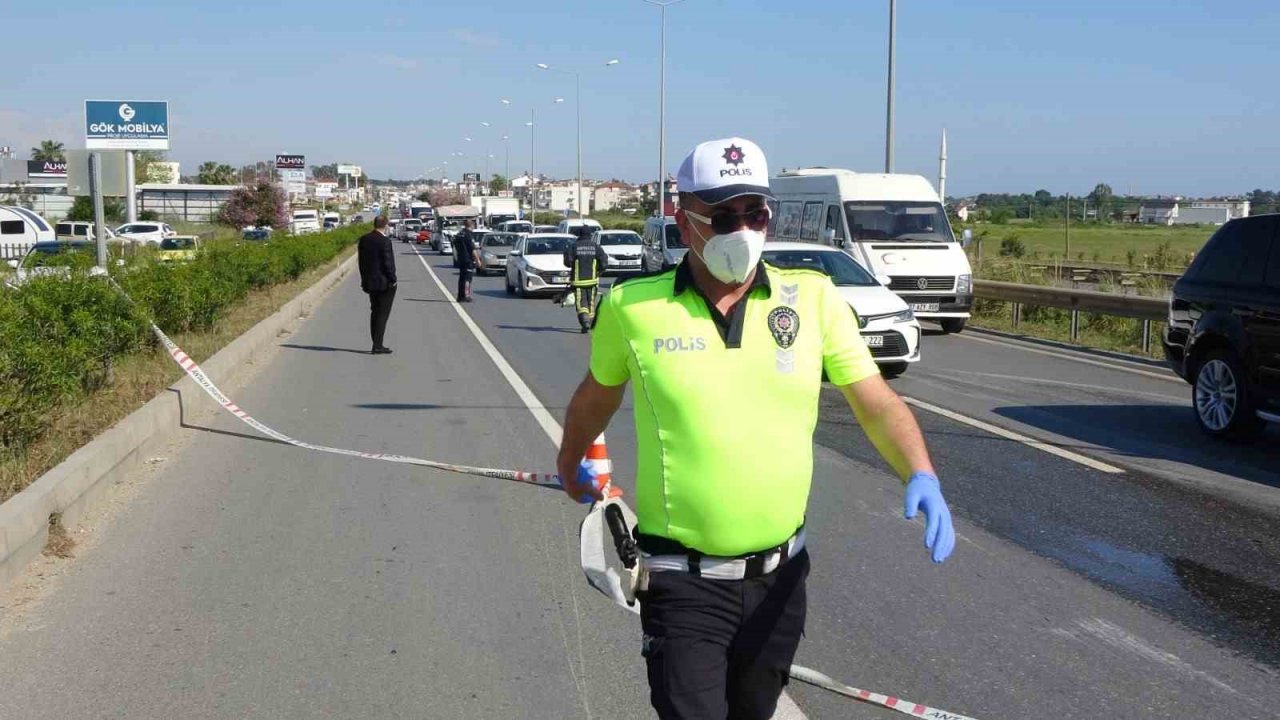 Antalya’da trafik kazası sonrası ’asit’ paniği