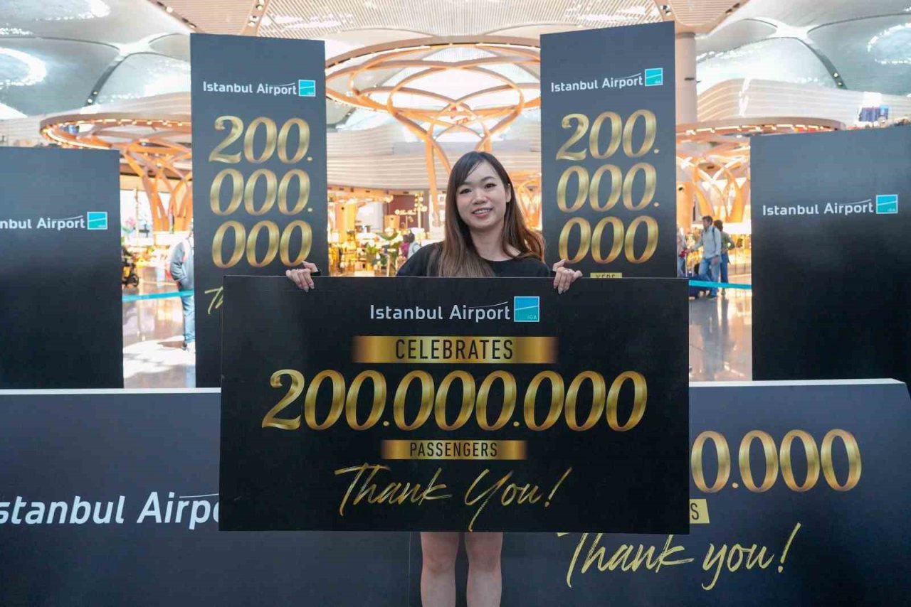 İstanbul Havalimanı 200 milyonuncu yolcusunu ağırladı