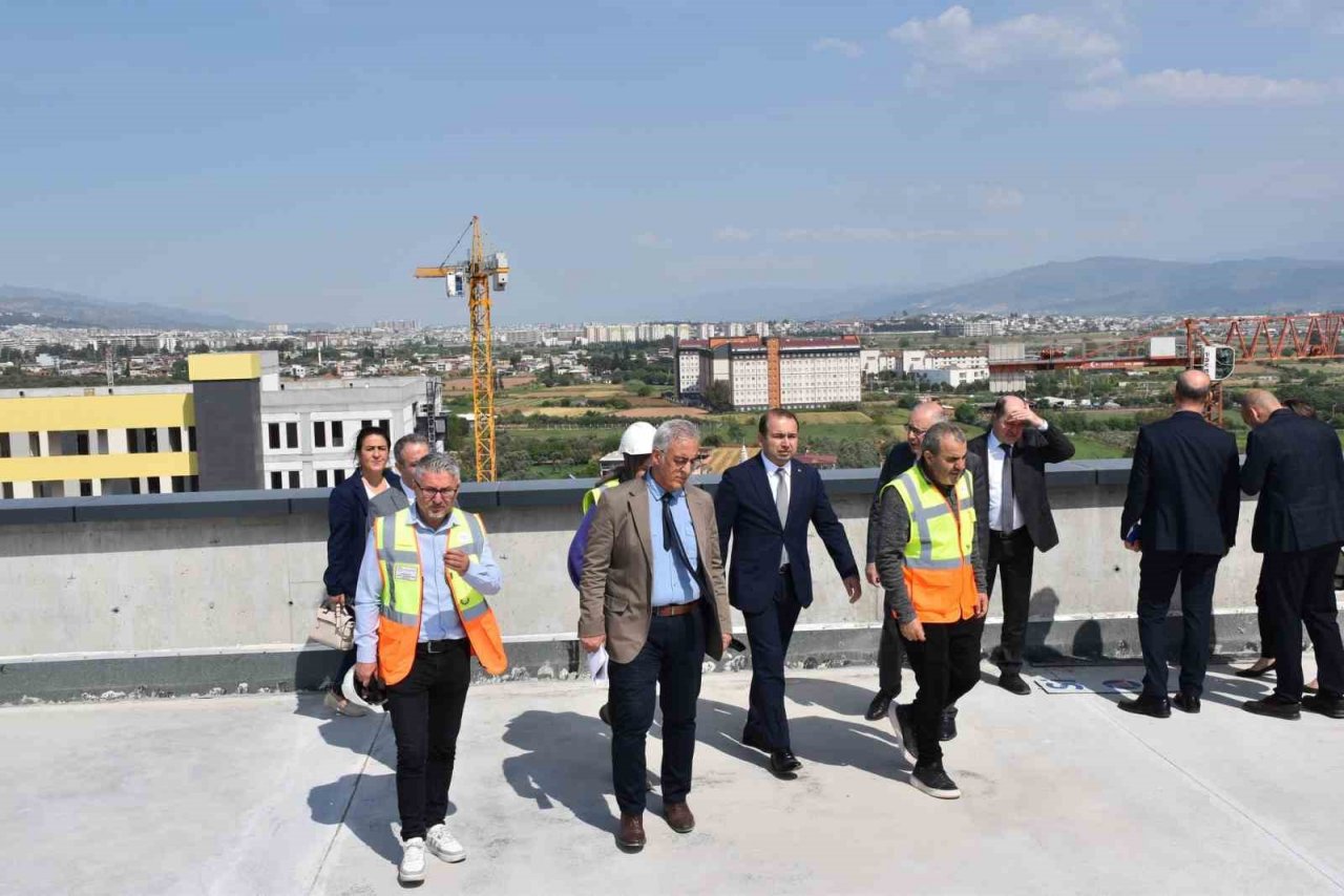 Aydın Şehir Hastanesi’nde çalışmalar hız kesmiyor