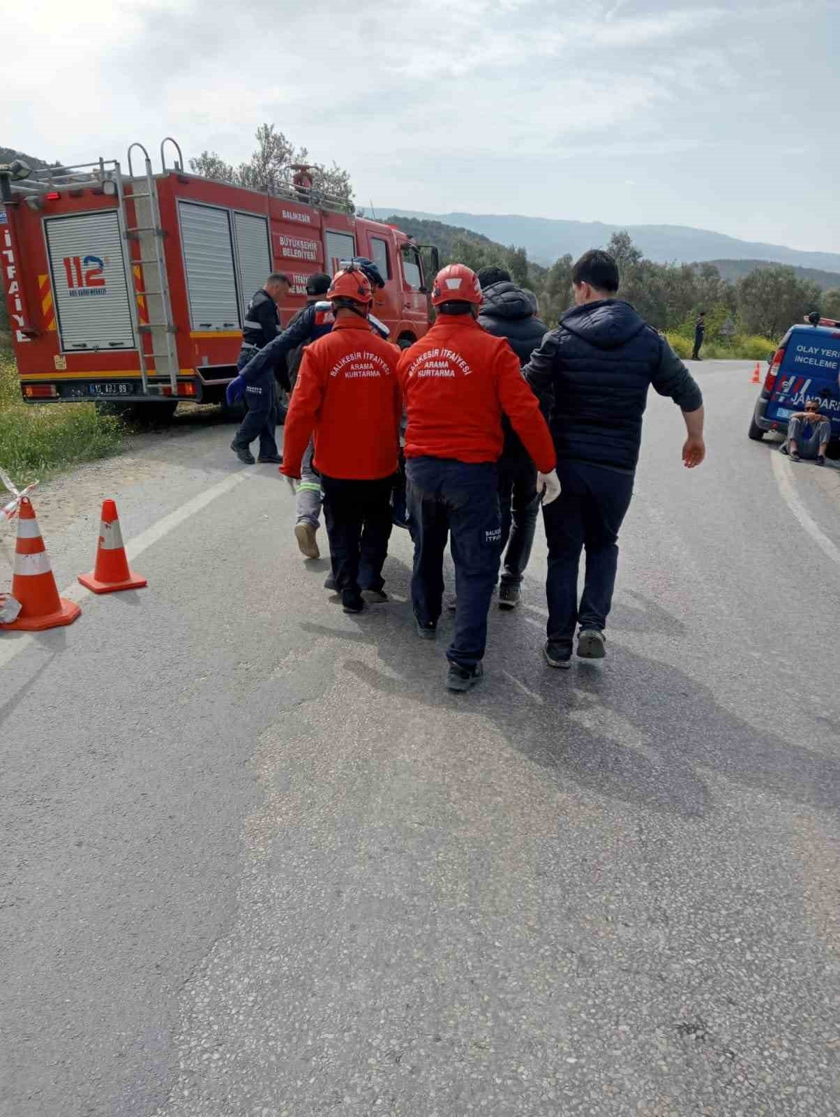 Burhaniye’de köprüden düşen motosikletli hayatını kaybetti